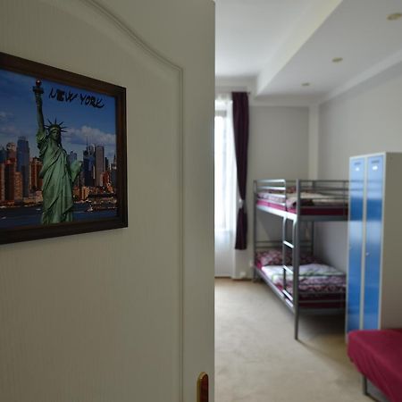 Hostel Prague City Екстер'єр фото