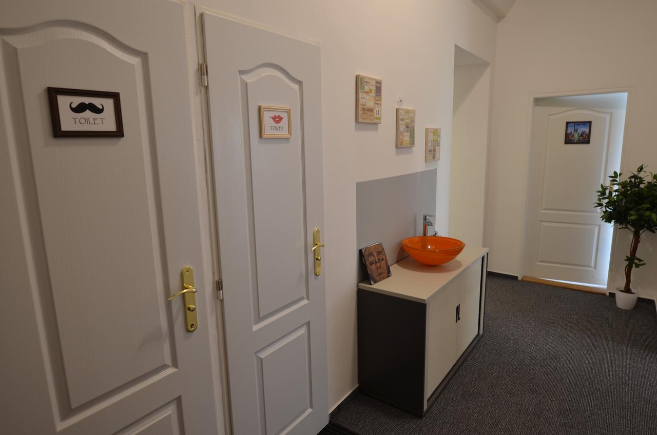 Hostel Prague City Екстер'єр фото