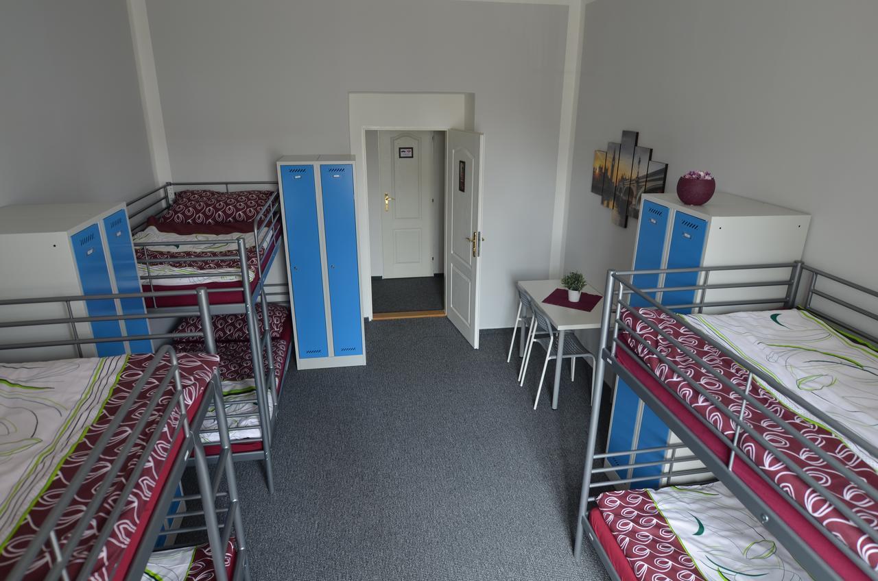 Hostel Prague City Екстер'єр фото