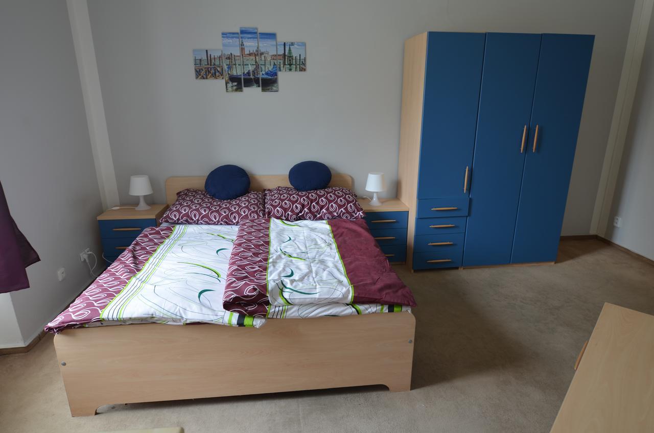 Hostel Prague City Екстер'єр фото